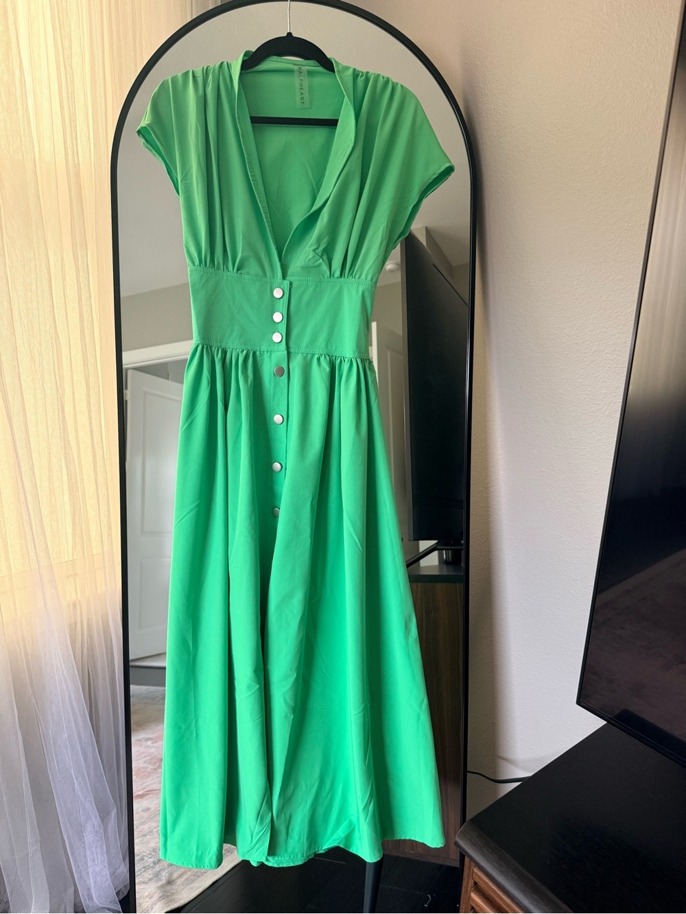 Flowy Lime Green Button-Front Women’s Dress